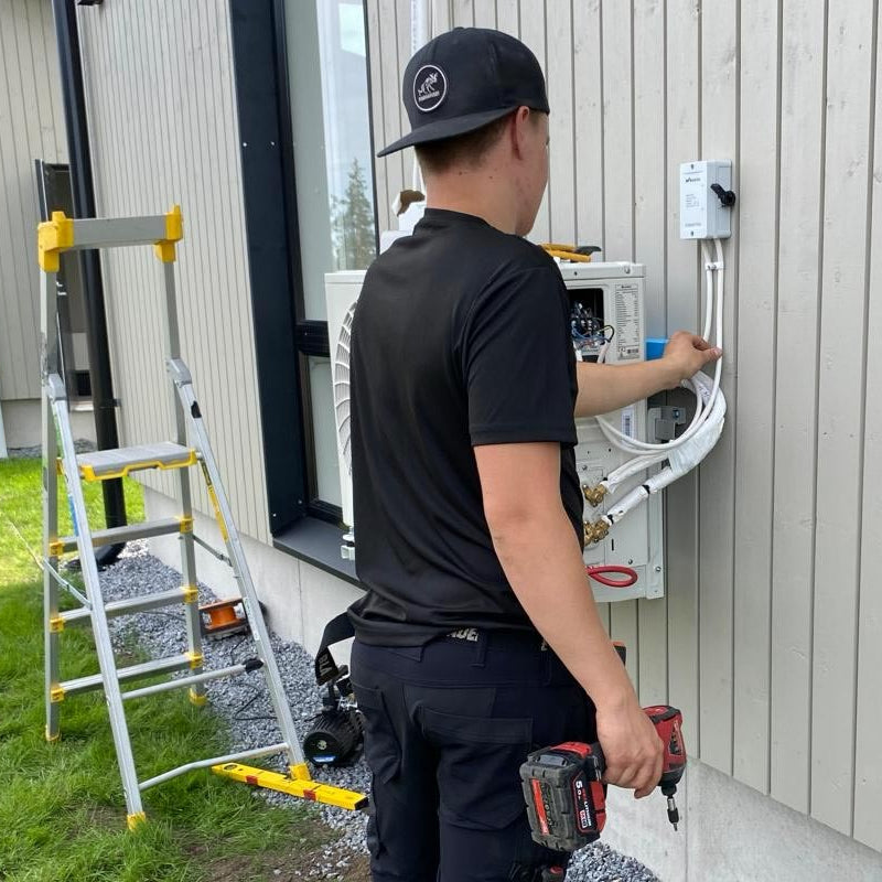 Ilmalämpöpumpun ulkoyksikön asennus